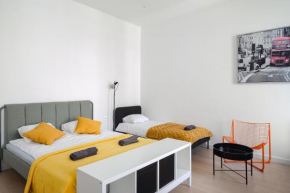 Central Apartments Lodz - 13 People - 3 Bedroom Apartment - City Center -GN56